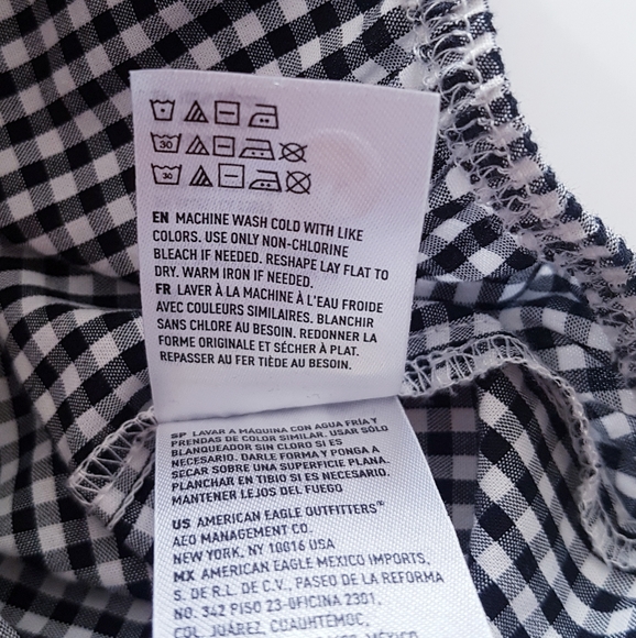 AMERICAN EAGLE Black & White Gingham Ruffle Shoulder Top - Picture 8 of 9